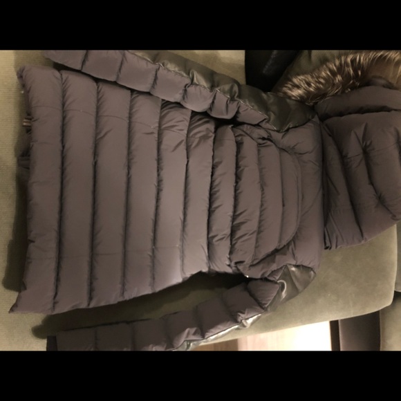 SOLD - lightly used Rudsak jacket - Picture 9 of 16